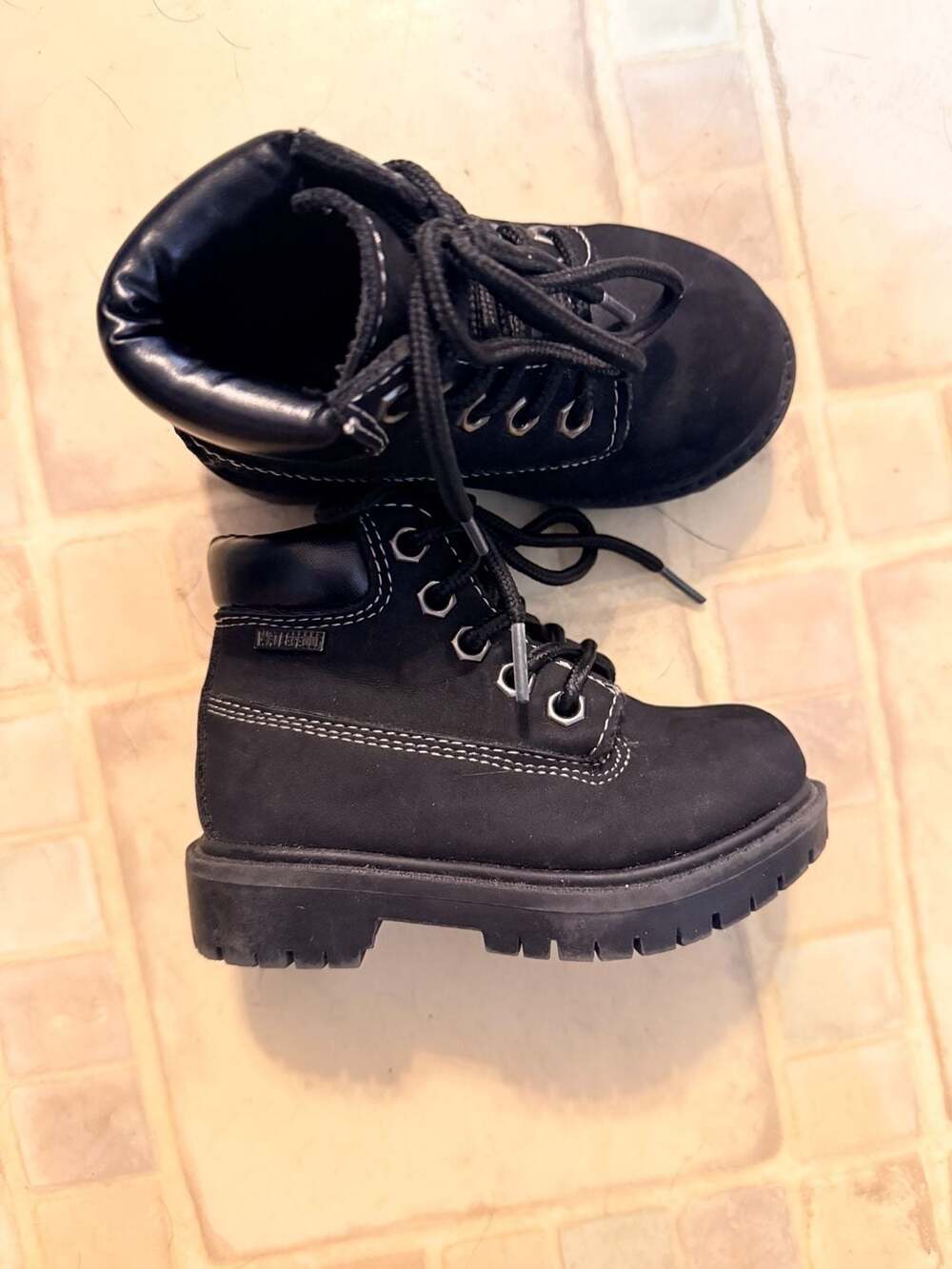 Trail Guide Waterproof Lace-Up Ankle Boots for Baby 6M in Black